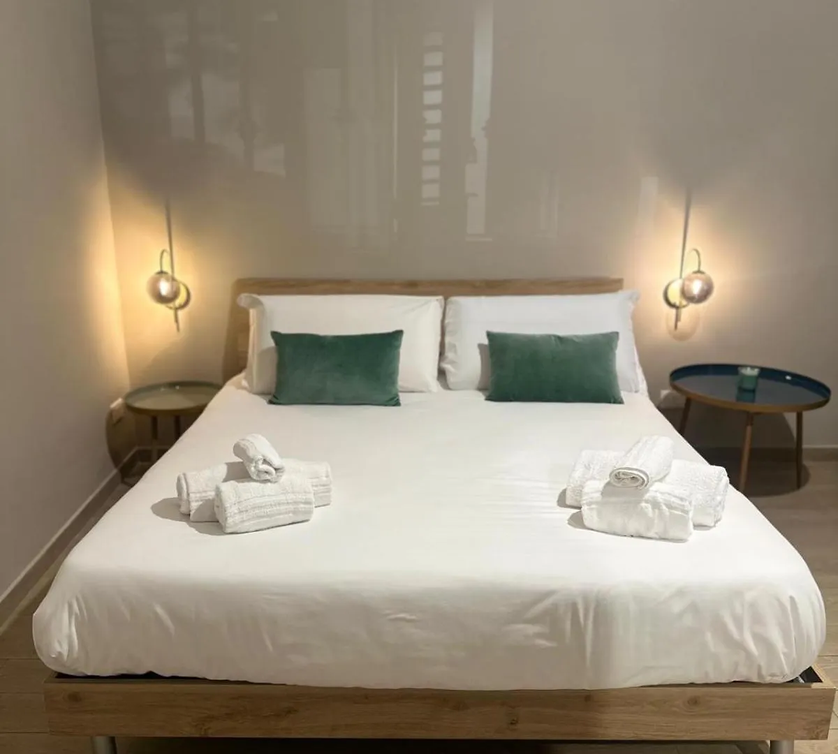Villafranca Settantuno Apartments Palermo